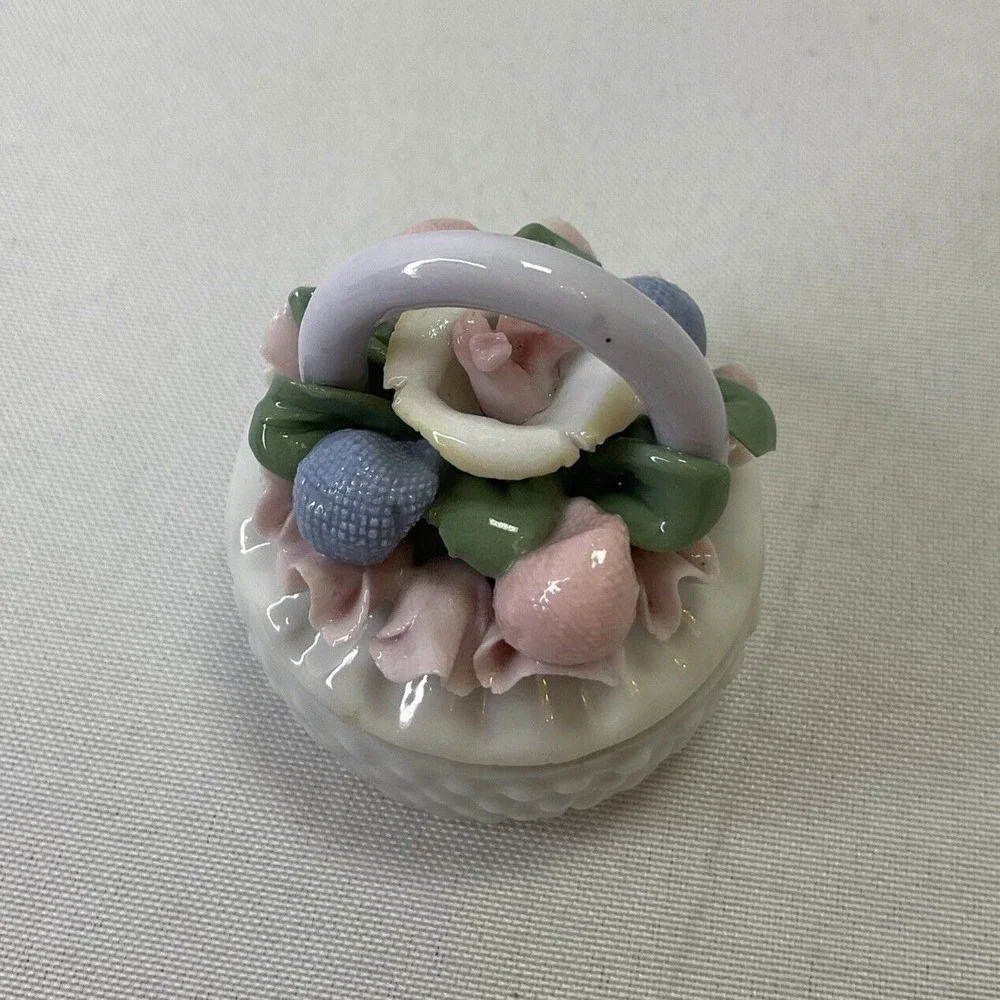 Vintage Capodimonte Porcelain Round Basket W Flowers Vanity Jewelry Trinket Box